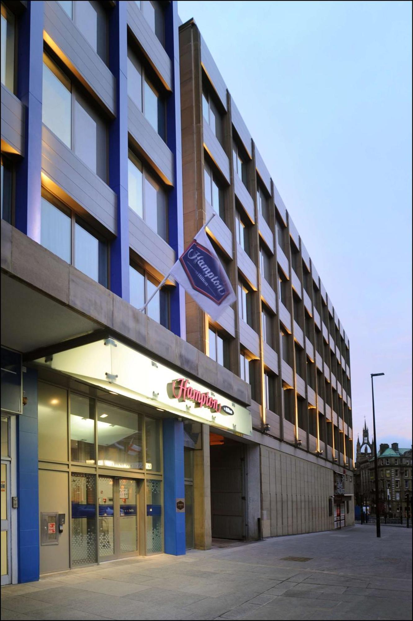 Hampton By Hilton Newcastle Hotel Bagian luar foto